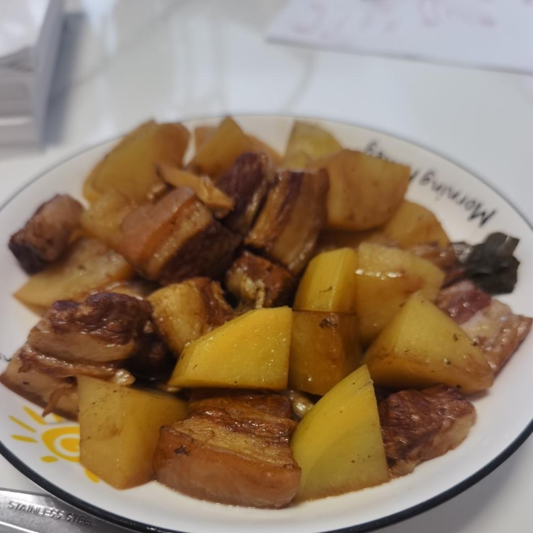 不焯水不放油的家常红烧肉