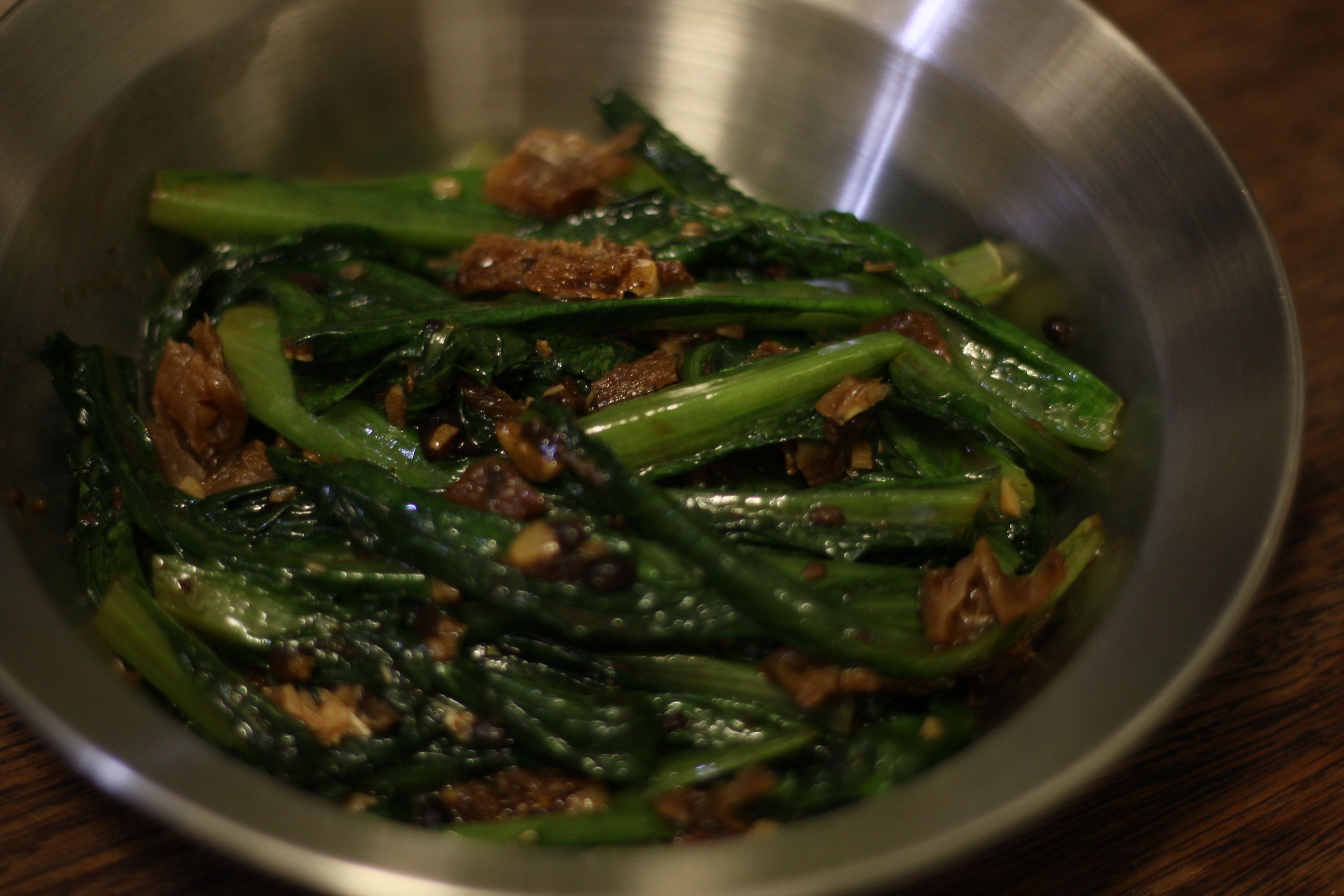 豆豉鲮鱼炒油麦菜的做法