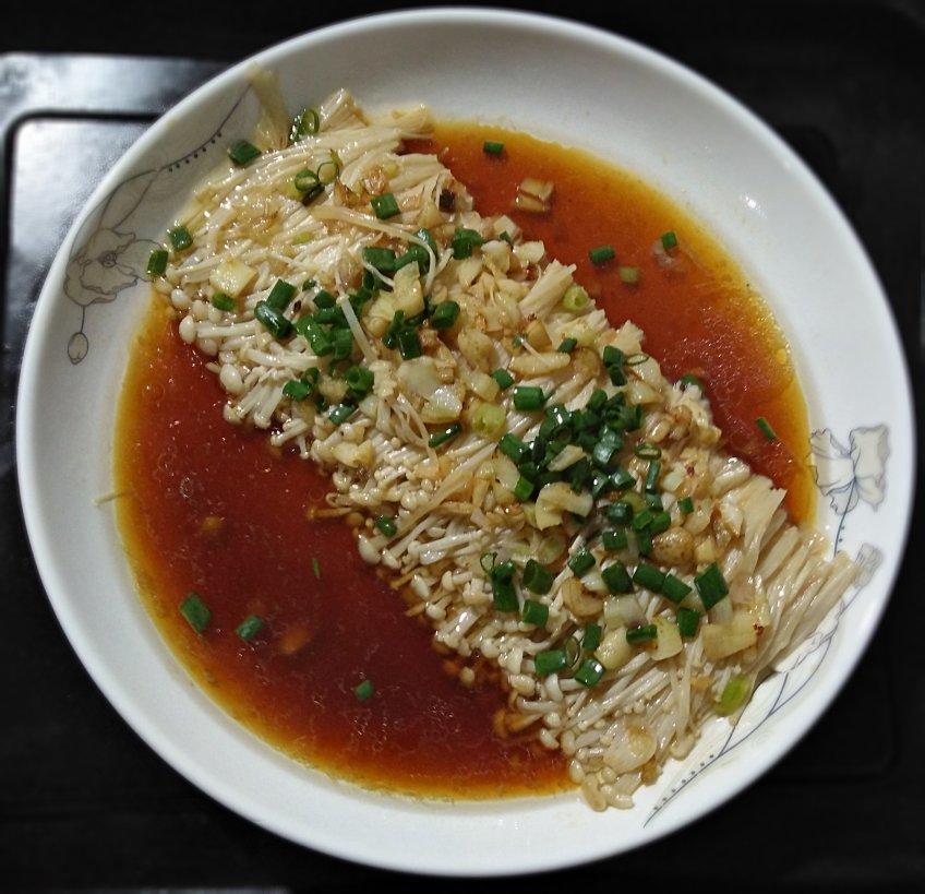 蒜蓉蒸金针菇