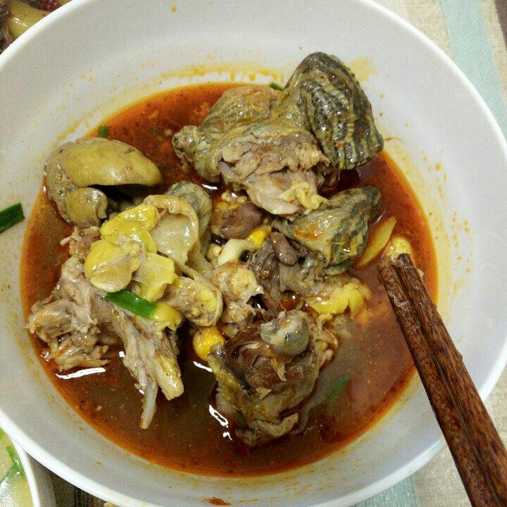 土茯苓乌龟汤