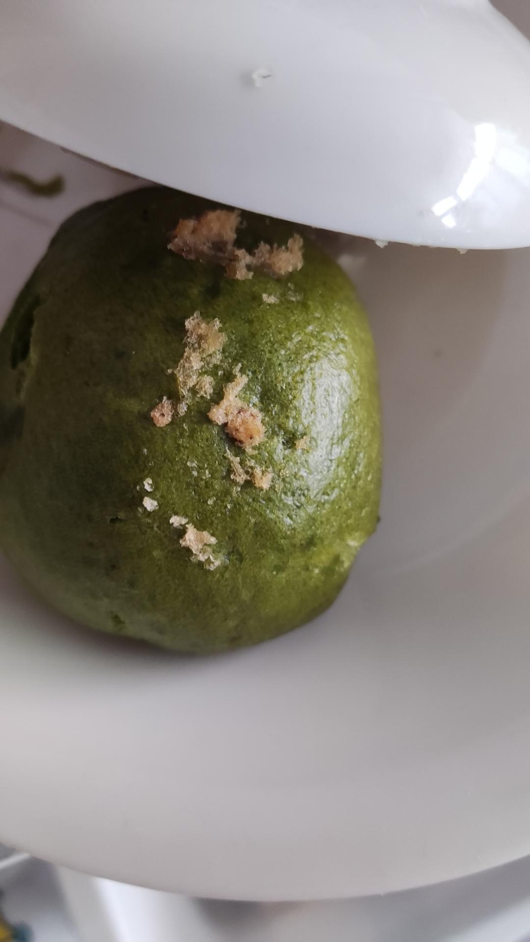 菠菜汁加了它 馒头颜色翠绿不变色 附细节视频详解