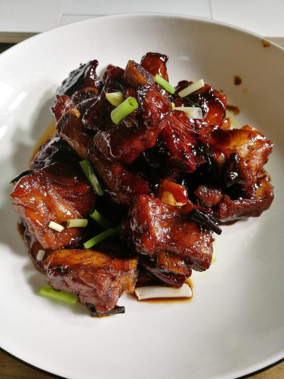 红烧排骨