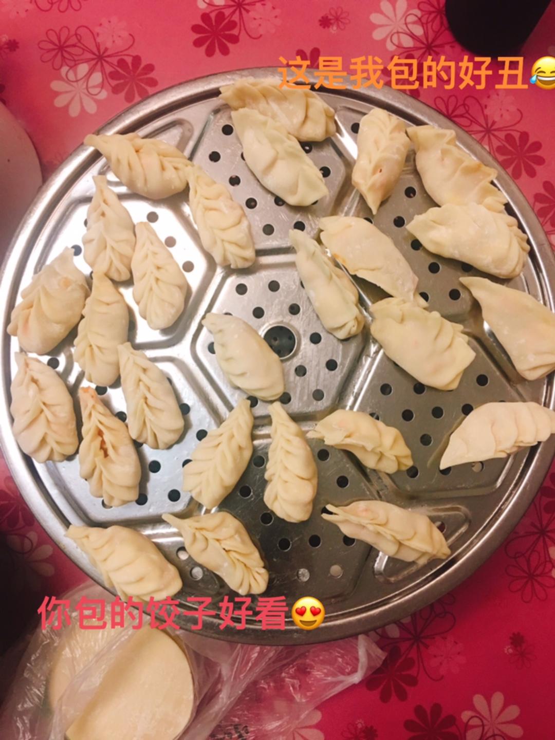 ［懒人做菜］包饺子（木耳香菇肉馅，玉米胡萝卜馅）