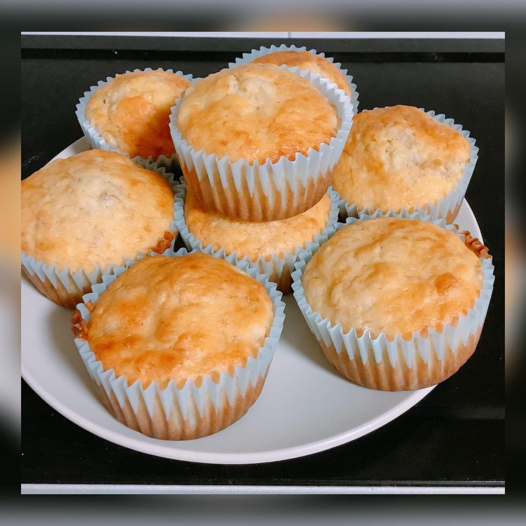 快手香蕉纸杯蛋糕