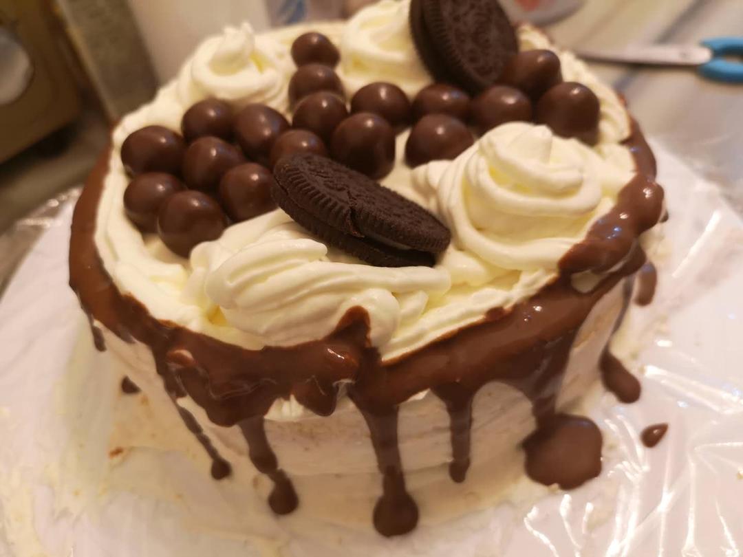 kiri奶油芝士食谱——淋面酸奶芝士慕斯（八寸）