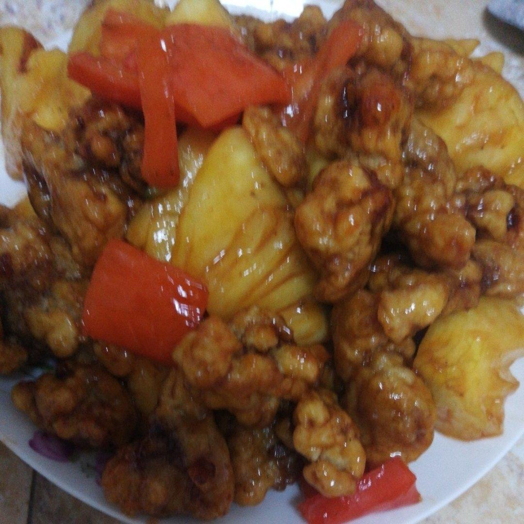 菠萝咕噜肉