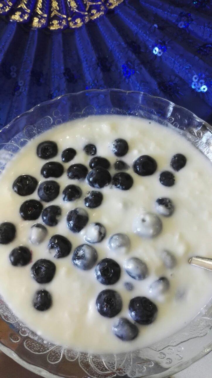 蓝莓酸奶-超简单晚餐