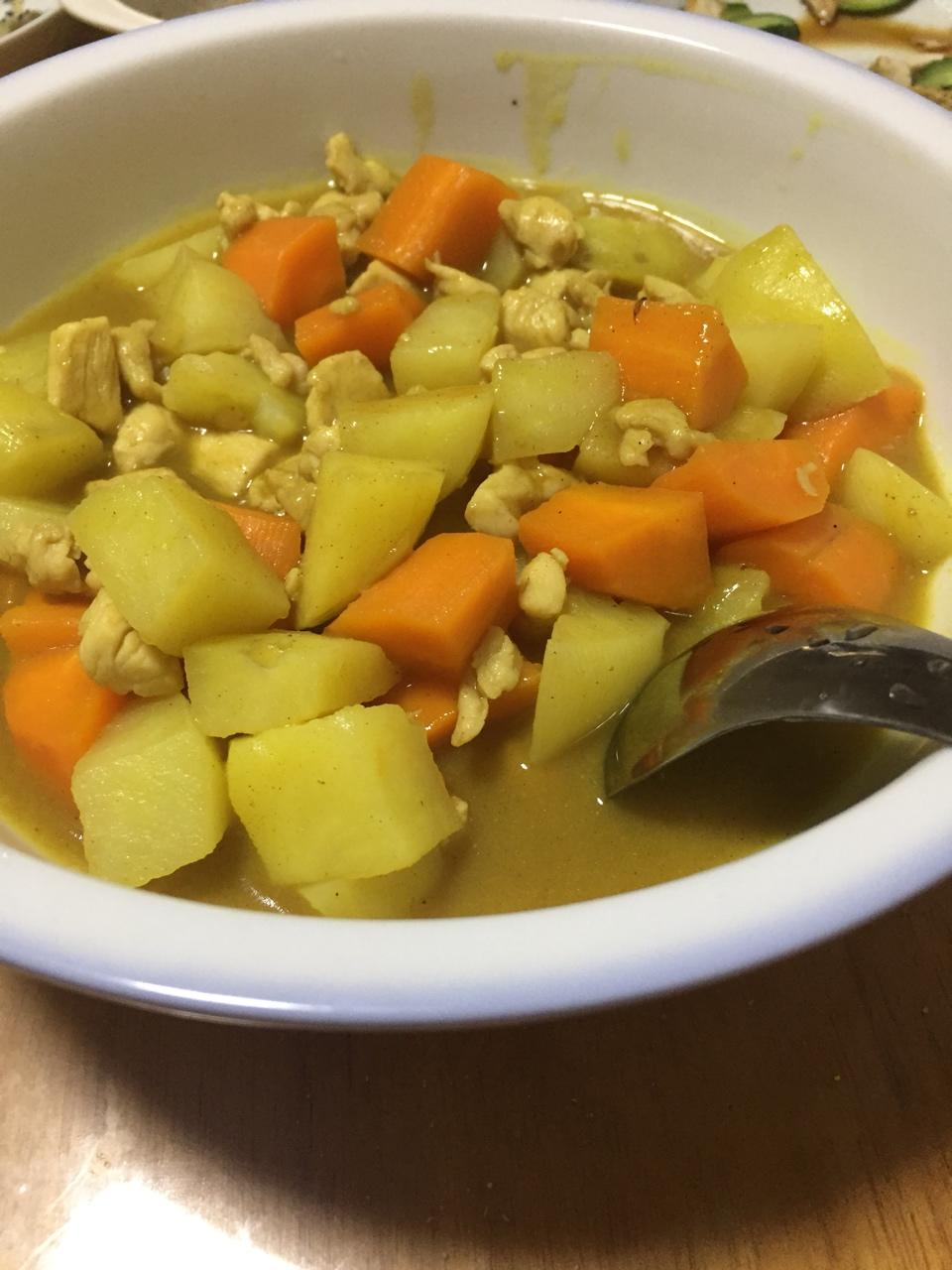 咖喱鸡肉饭