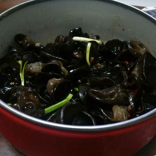 凉拌黑木耳