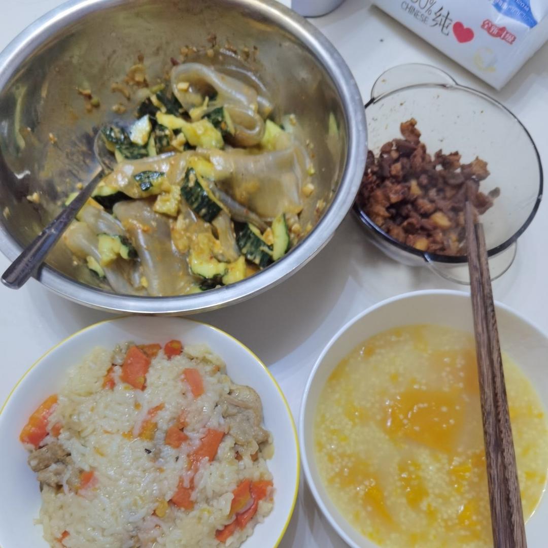 凉拌黄瓜粉皮