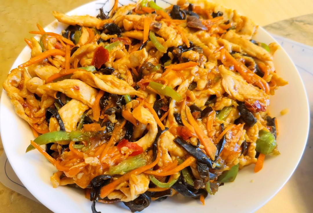 鸡胸肉做鱼香肉丝（美食家大雄版）