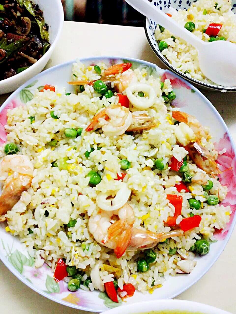泰式菠萝炒饭