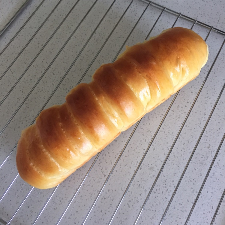 毛毛虫肉松面包
