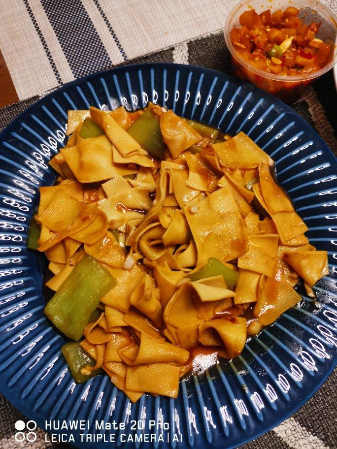 尖椒炒豆皮➕灵魂汤汁