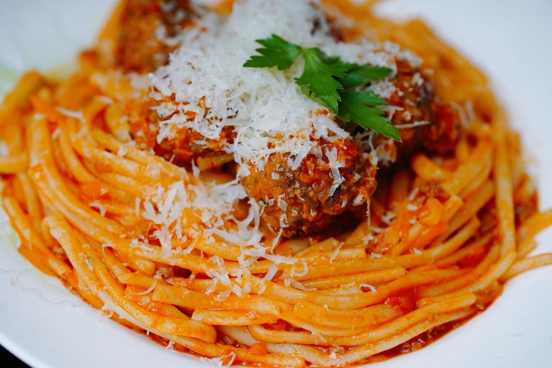 小朋友的最爱——肉丸番茄意大利面，可以媲美高级西餐厅的dish