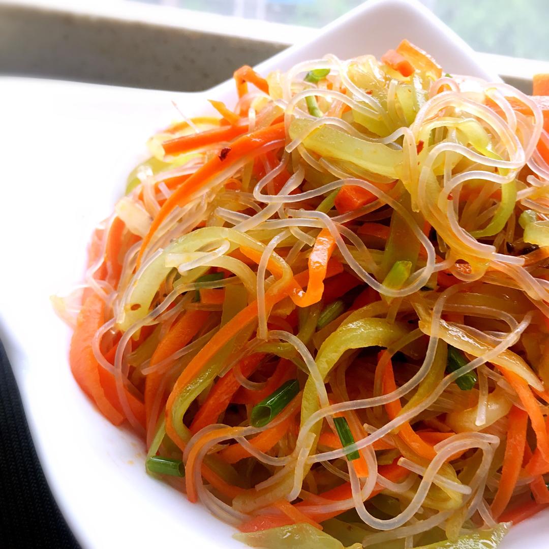 甜甜de妈咪做的凉拌三丝