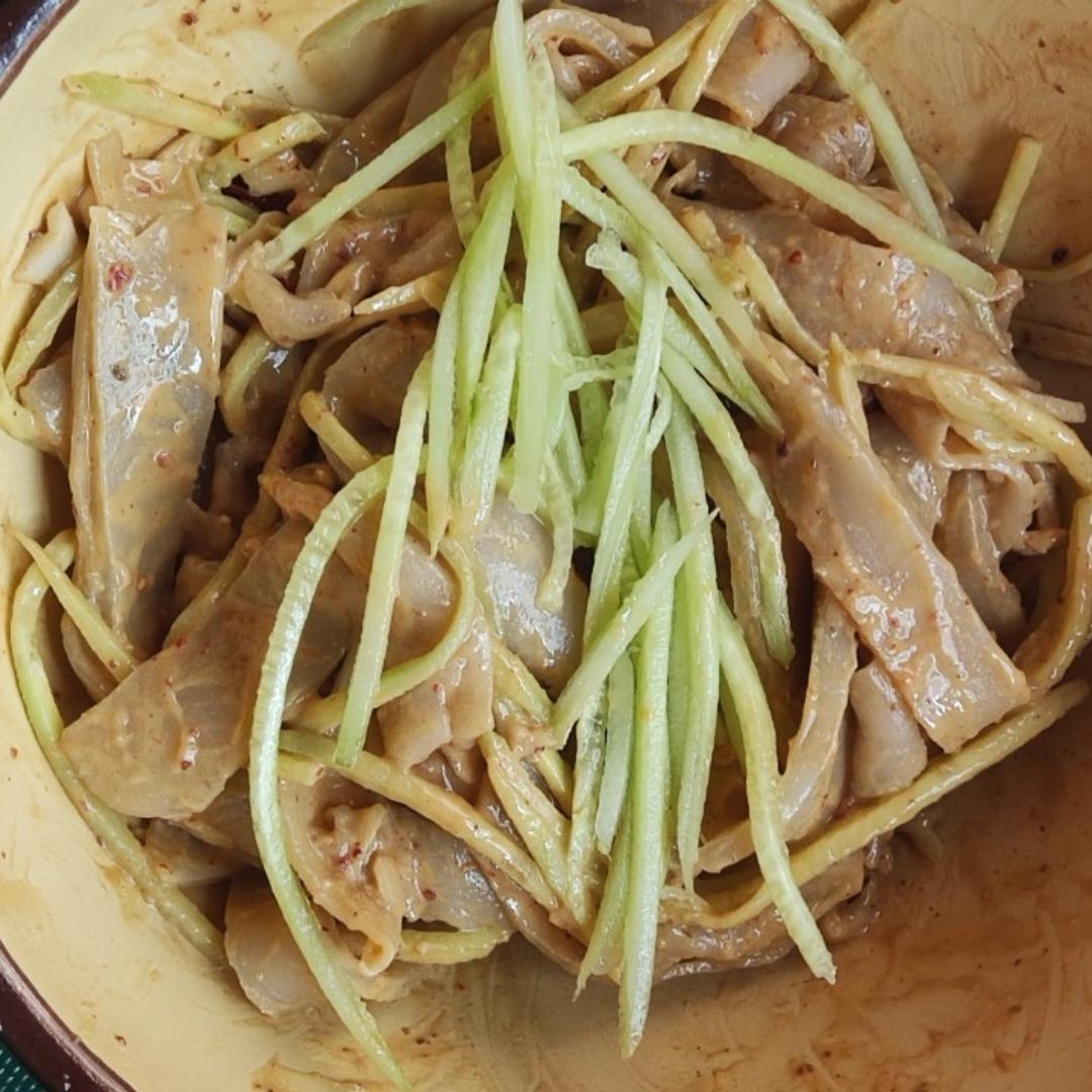 万能快手凉皮❗️不用洗面❗️不破皮❗️