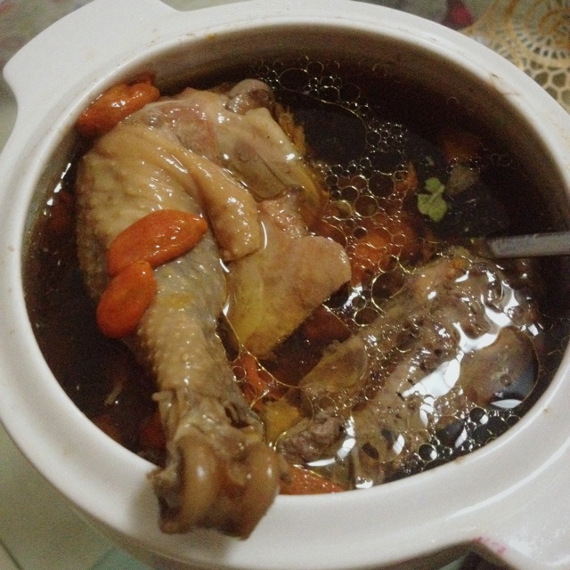 党参黄芪炖鸡汤