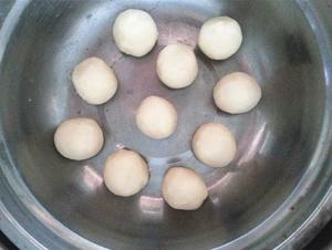 蛋黄酥（古早味）的做法 步骤10