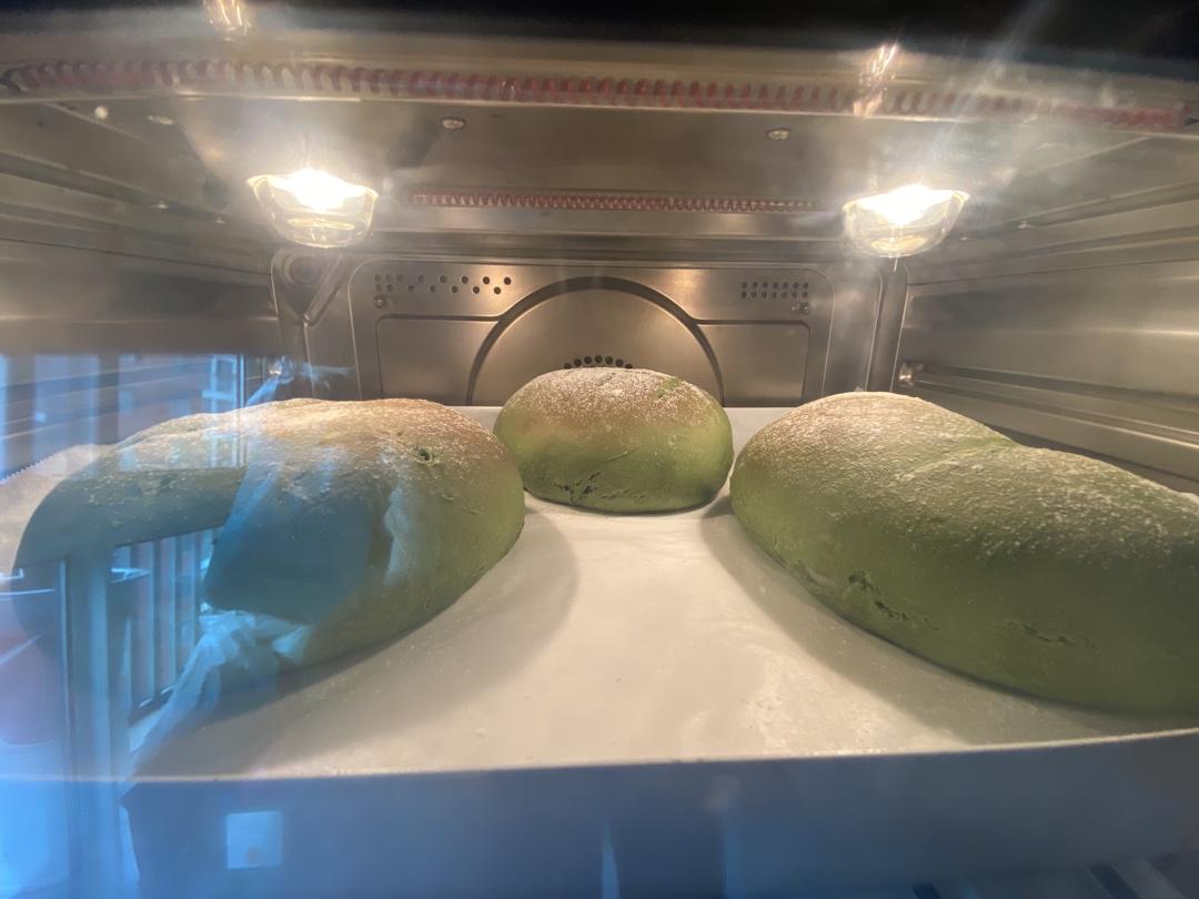 抹茶麻薯红豆软欧包