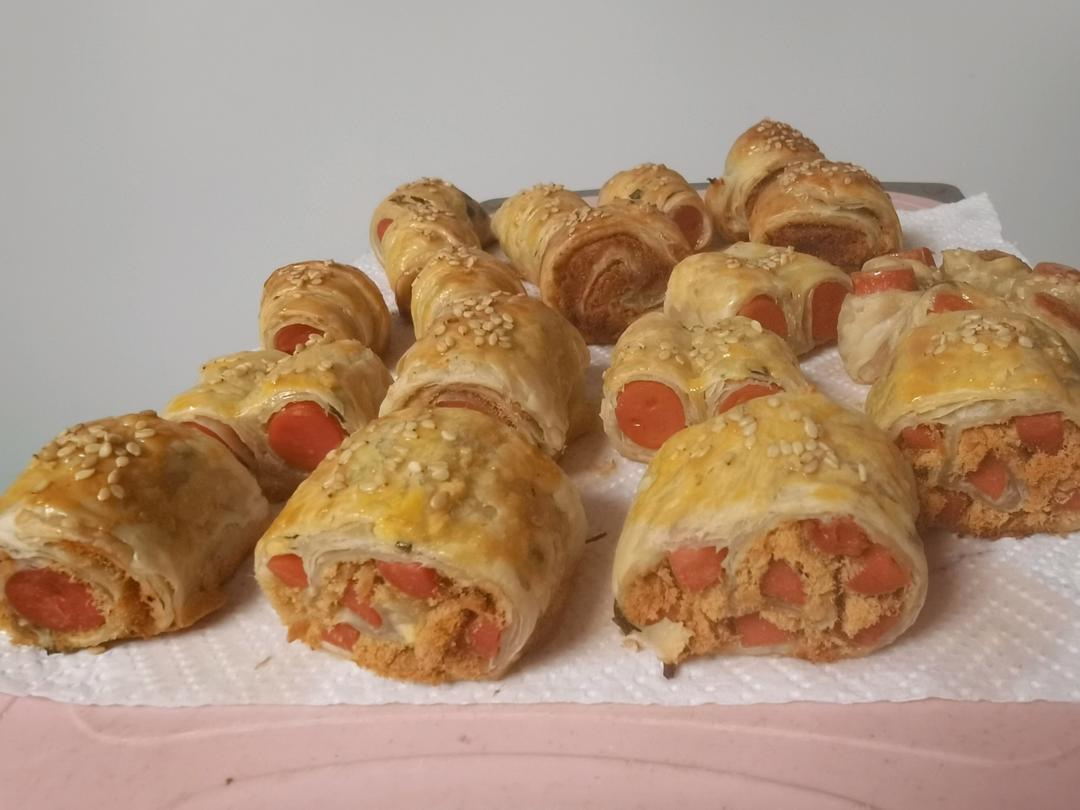 香酥火腿肉松卷