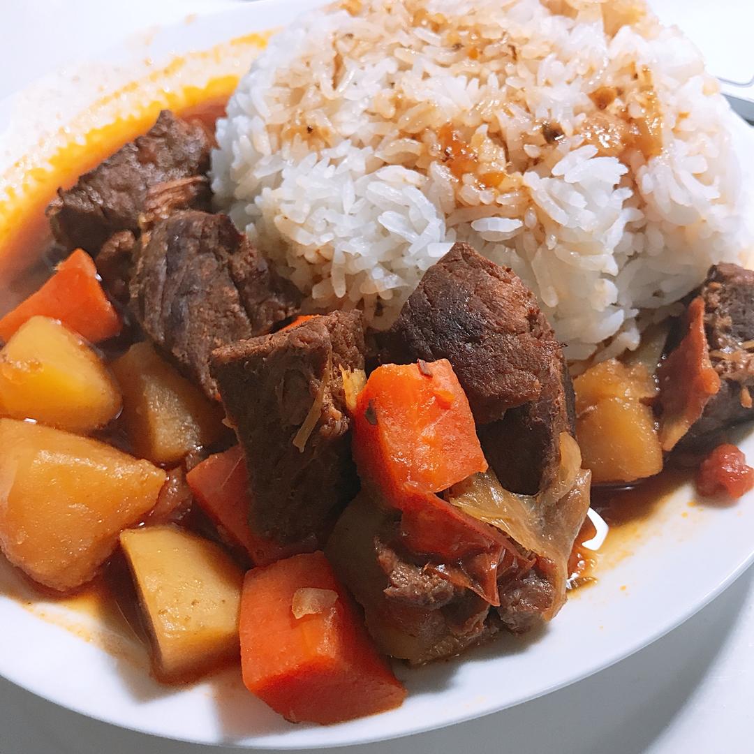 一个话唠包教包会的香浓红烩牛腩