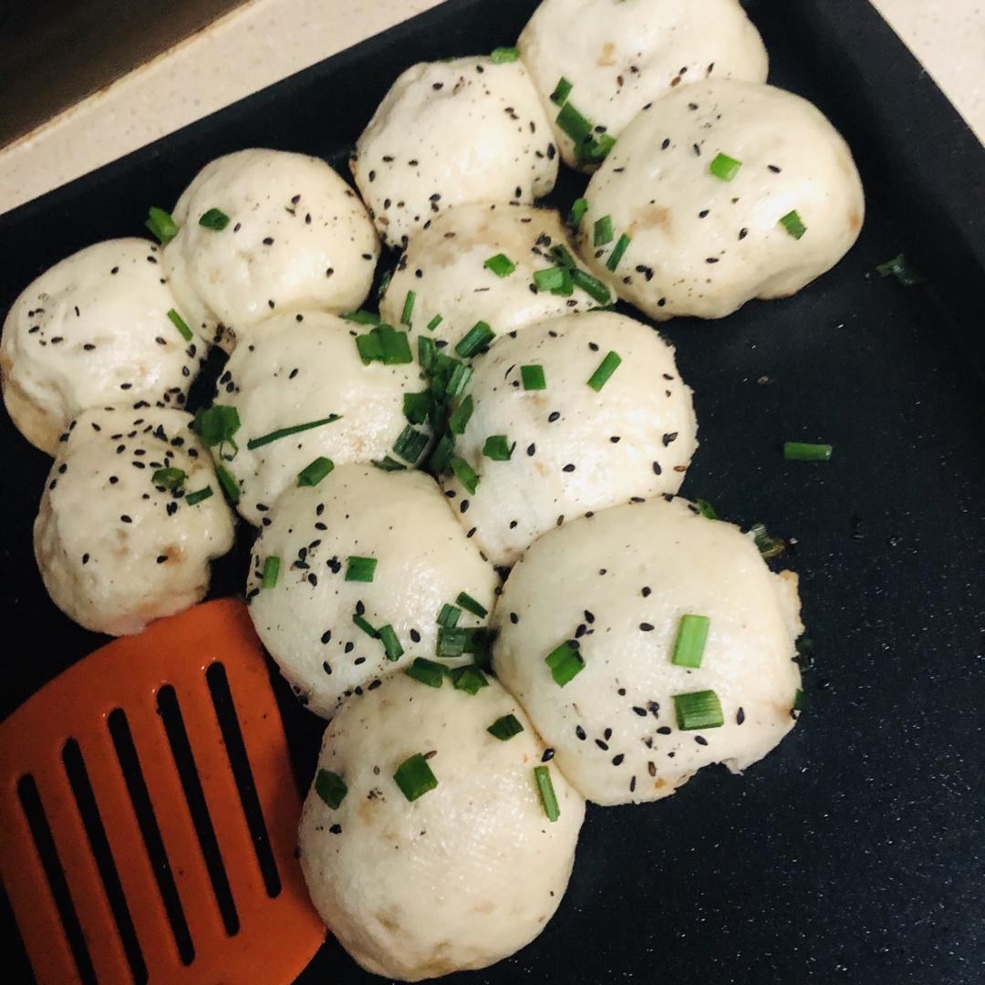 鲜虾猪肉生煎包（一定要看视频哟~）