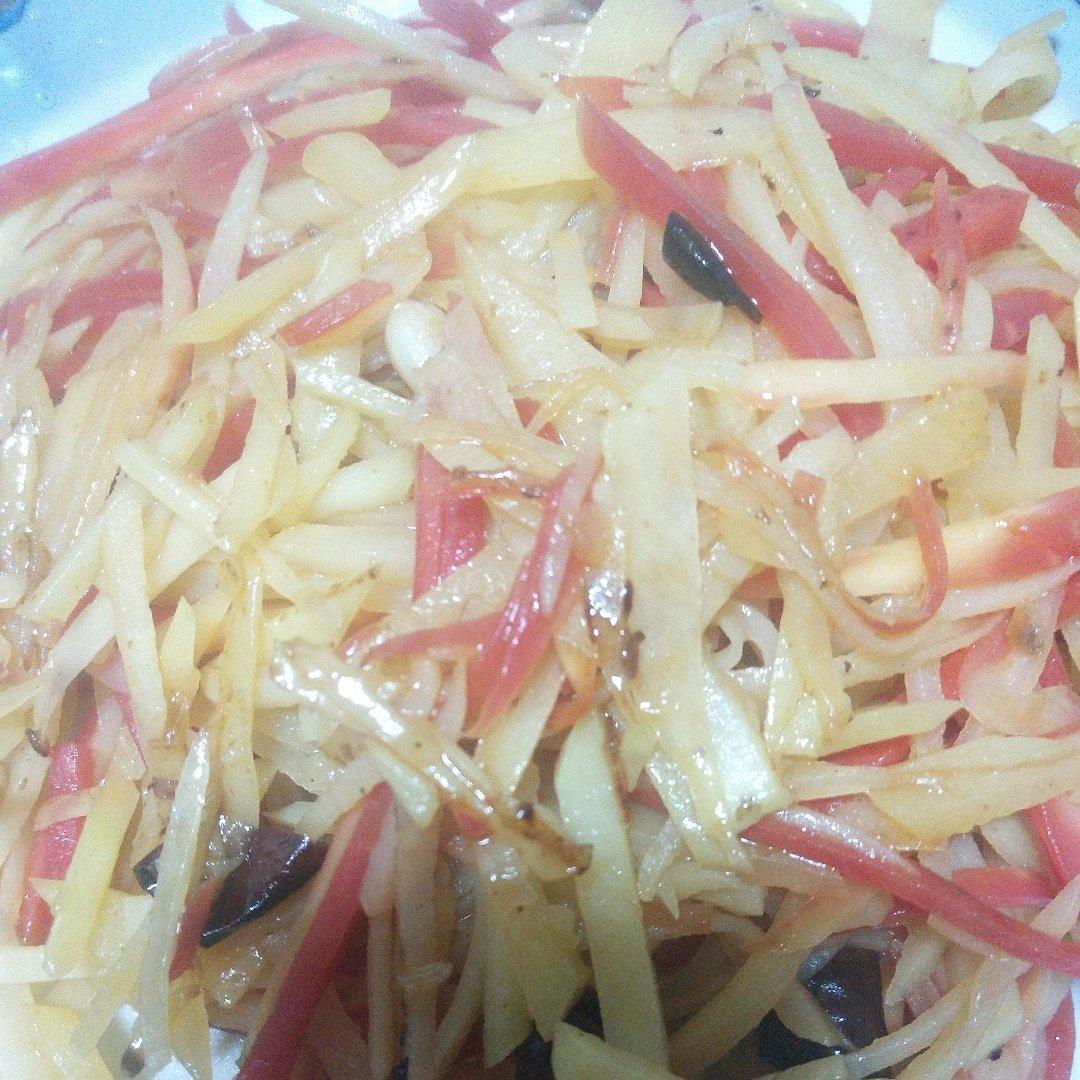 炒胡萝卜土豆丝