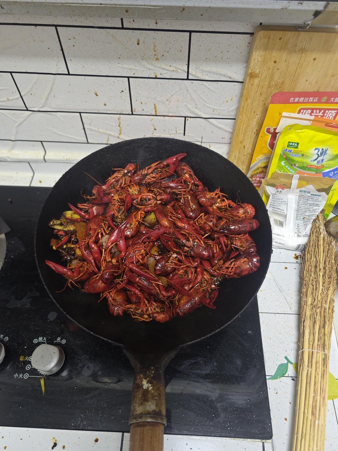 麻辣小龙虾