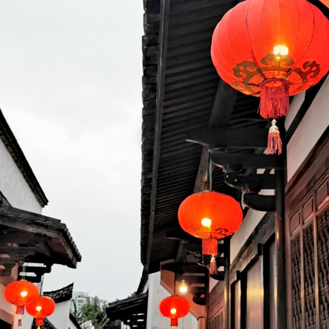 红红火火-灯笼
