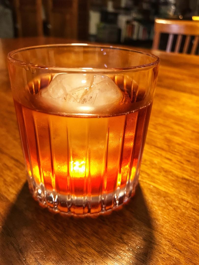 尼格罗尼鸡尾酒（Negroni）