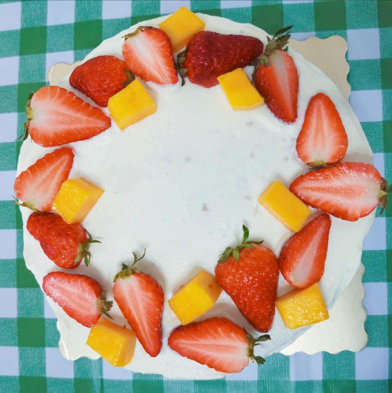 淡奶油蛋糕抹面步骤手法