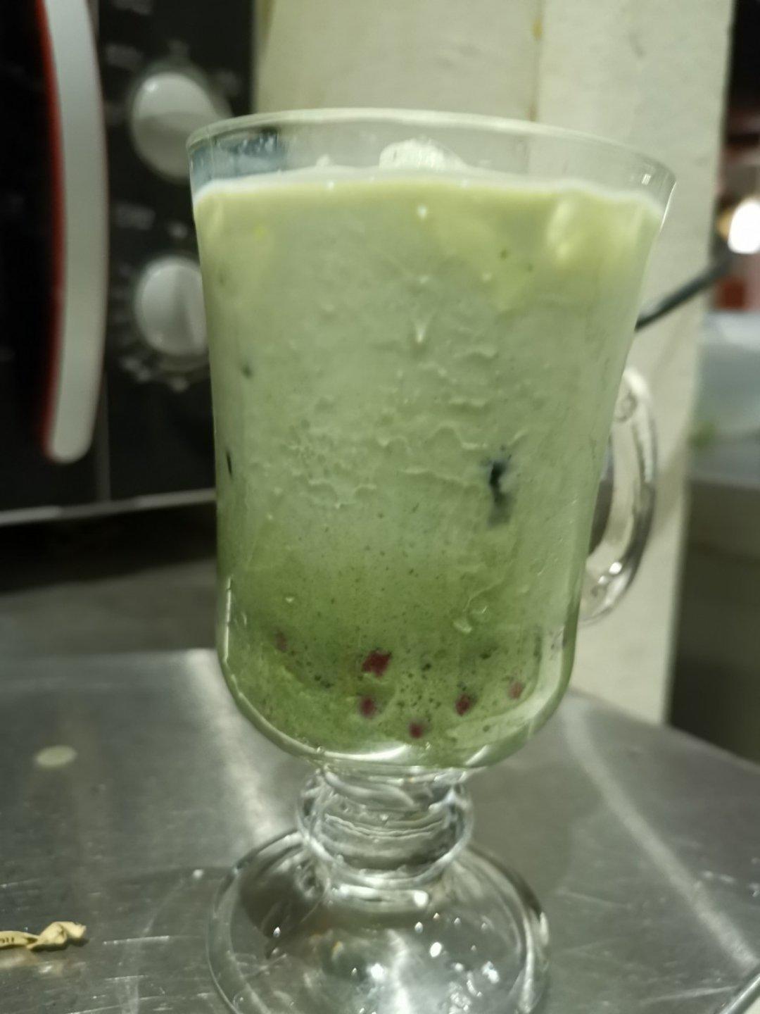 抹茶红豆奶茶