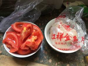 西红柿福鼎肉片汤的做法 步骤1