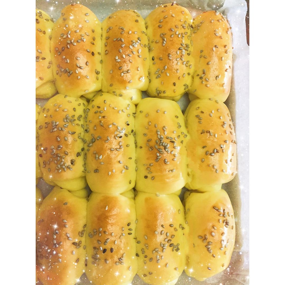 里松外松肉松面包