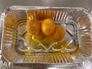 咸蛋黄焗土豆的做法 步骤3