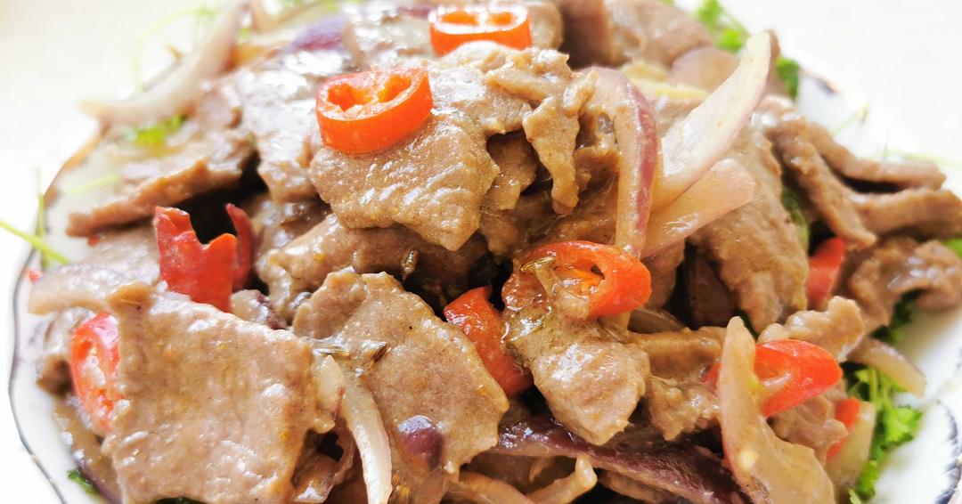 洋葱炒牛肉