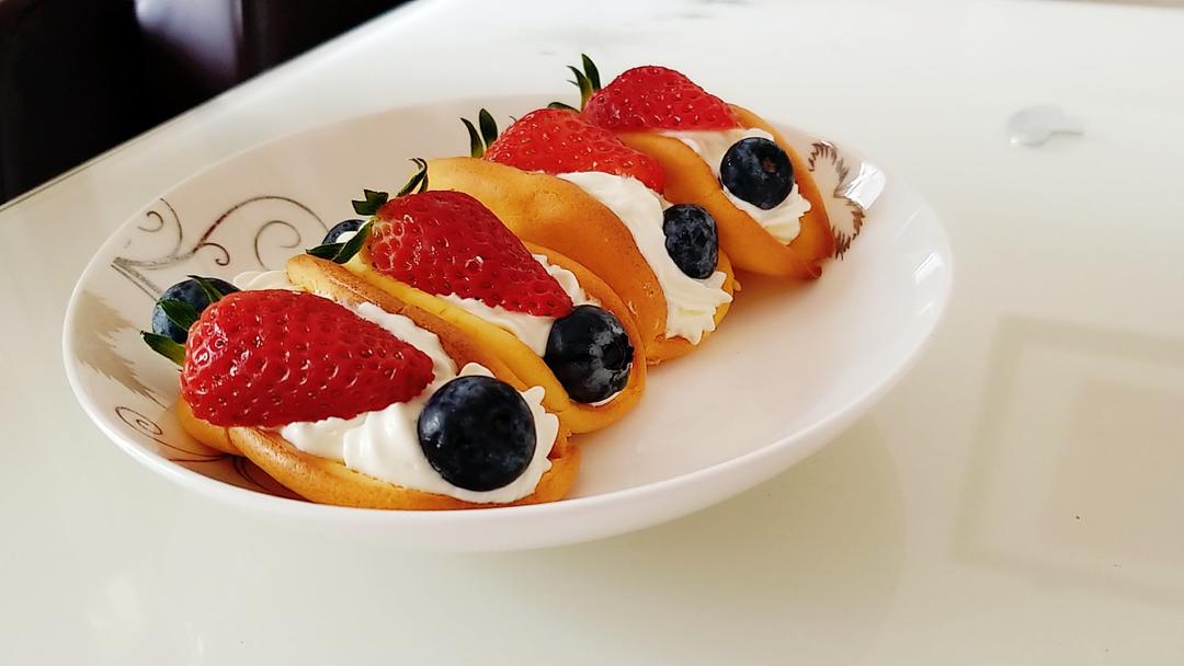 超详细草莓抱抱卷攻略，消耗奶油