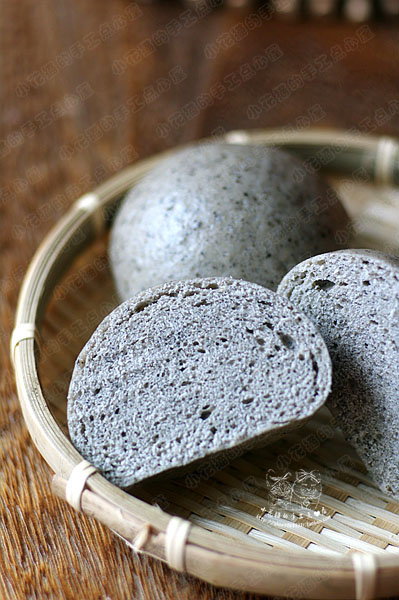 天然酵种黑芝麻全麦戗面馒头