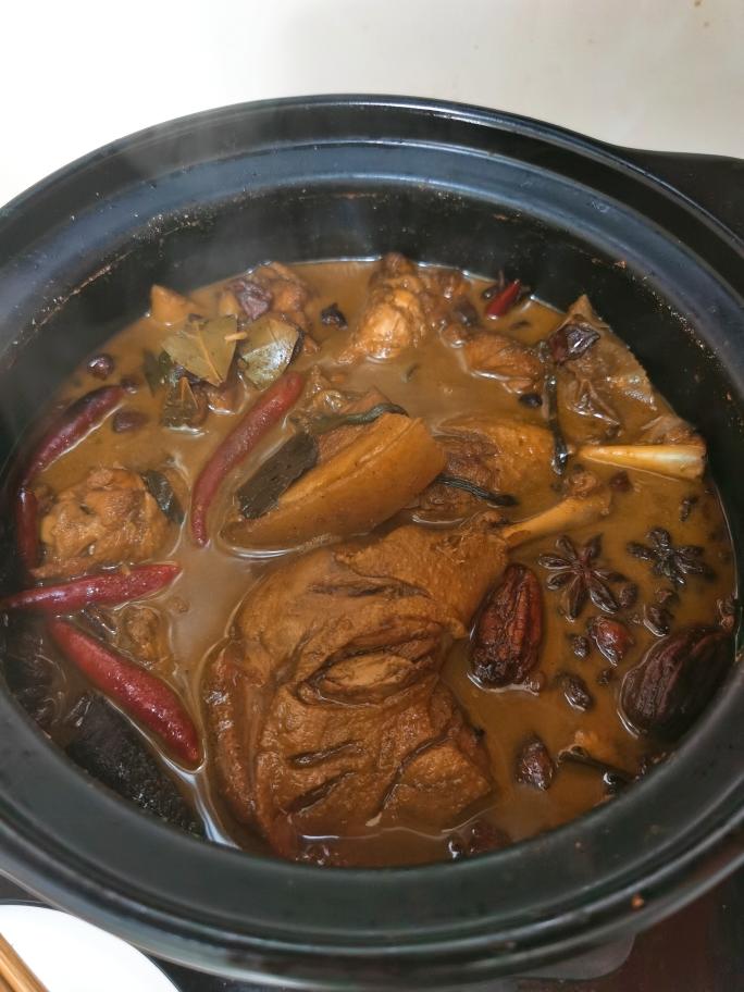 师从外公卤味的做法