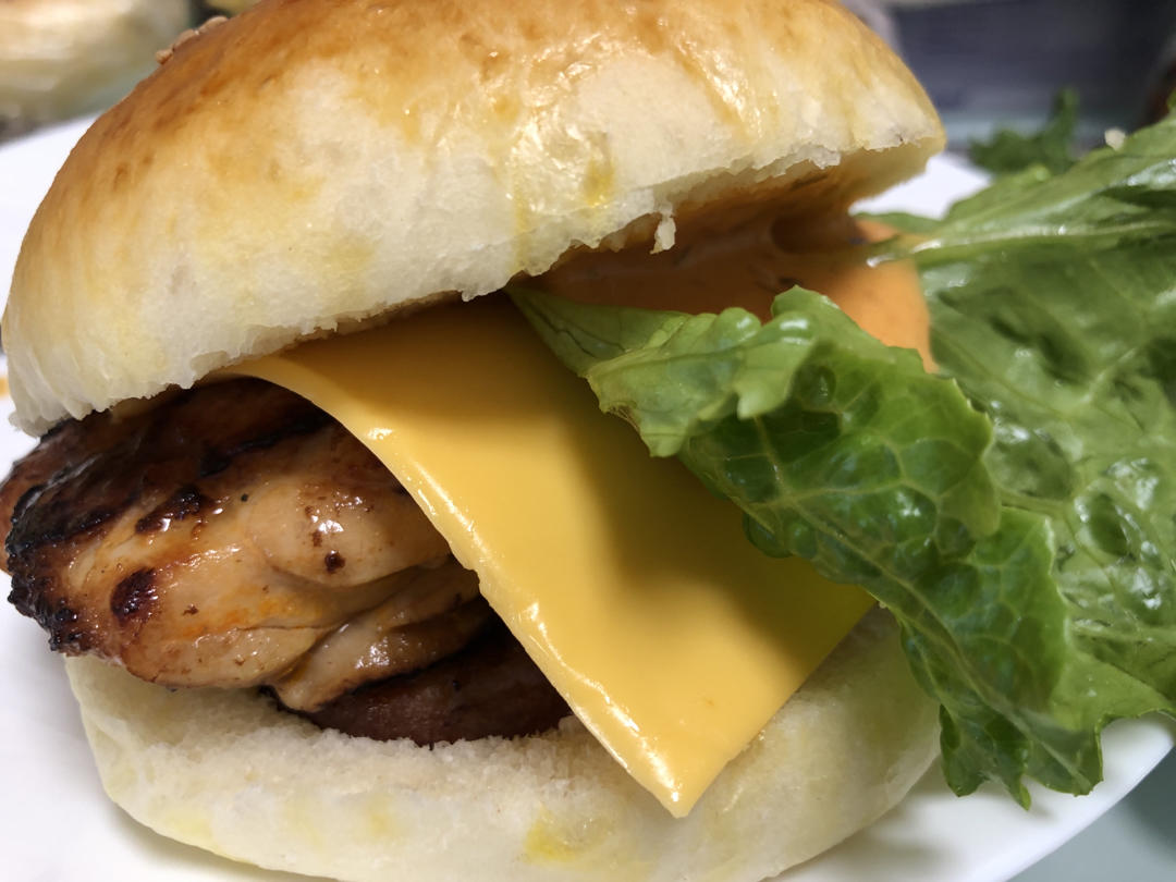 媲美肯德基的大汉堡胚