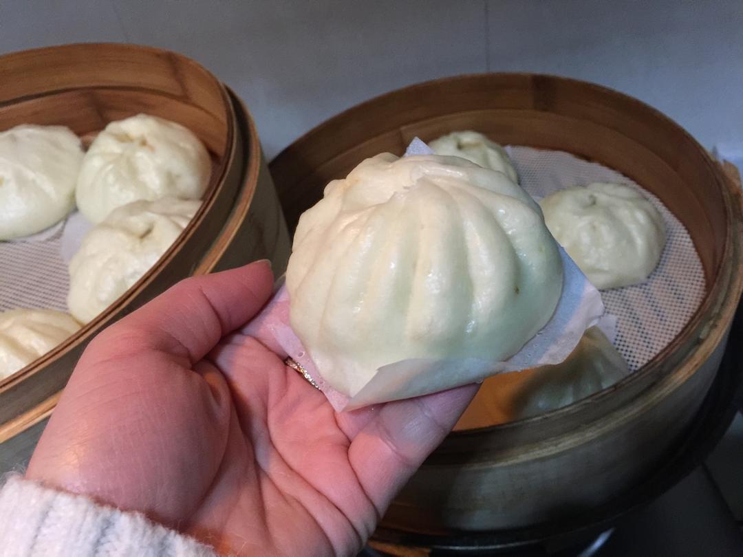 白萝卜芹菜肉包子（揉面包包子有小视频）