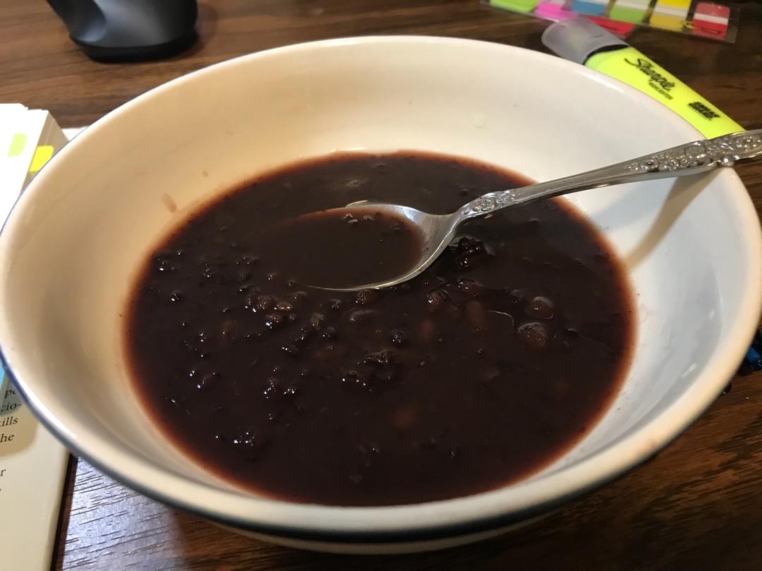 红豆黑米粥