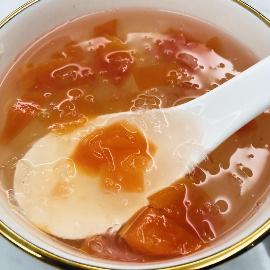 木瓜牛奶炖燕窝
