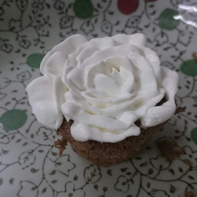 【玫瑰迷情】缤纷花果茶纸杯蛋糕