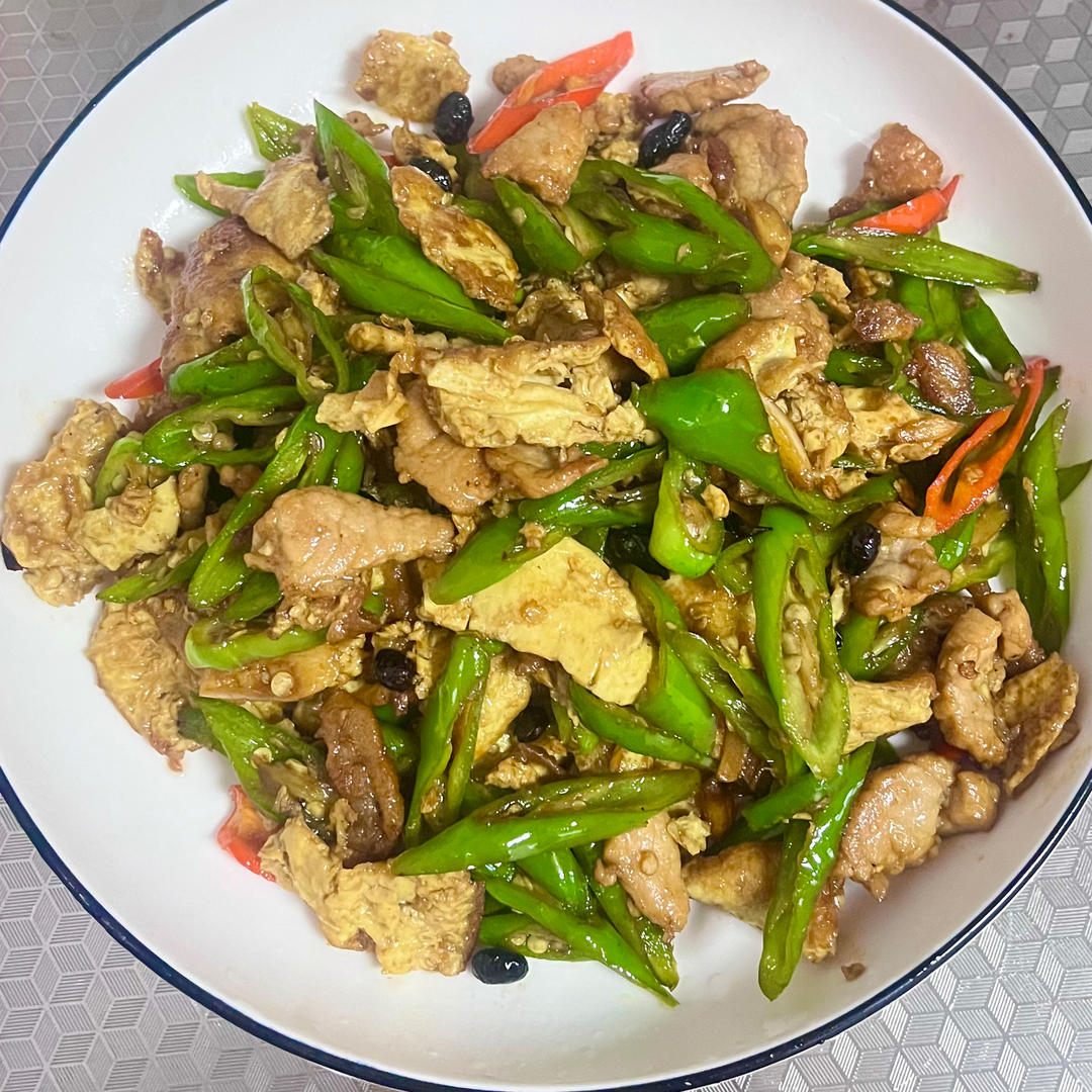 正宗辣椒炒肉