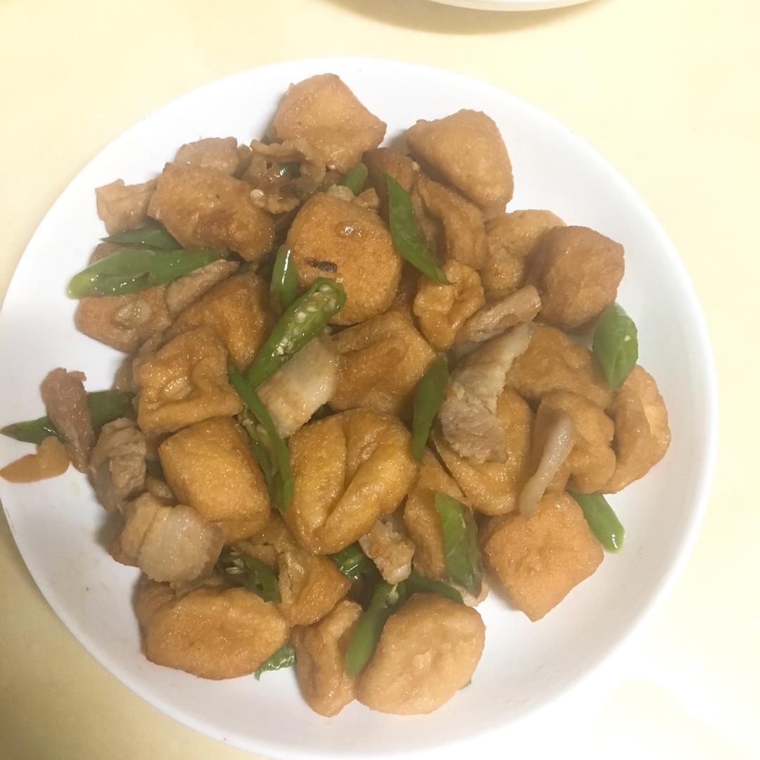 油豆腐炒肉