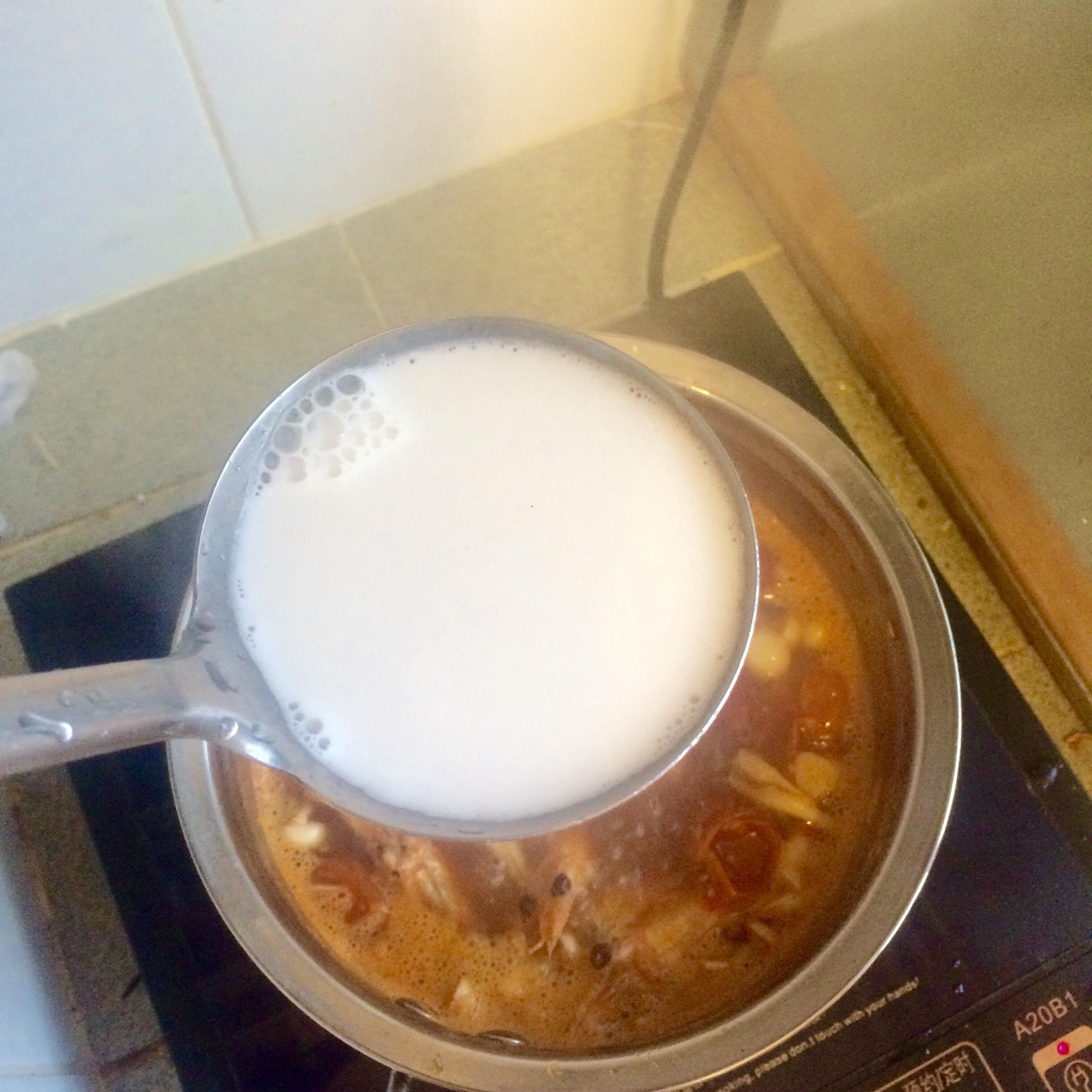 泰式冬阴功虾汤的做法 步骤9