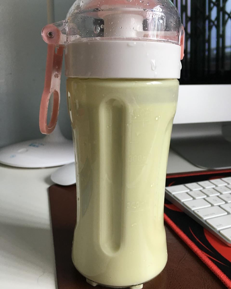 牛油果奶昔