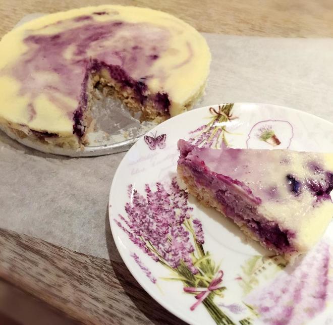 蓝莓重芝士蛋糕（独家燕麦底配方～）的做法